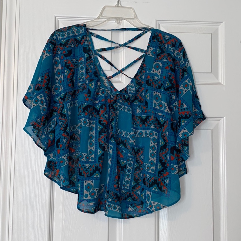 Colorful short sleeve top